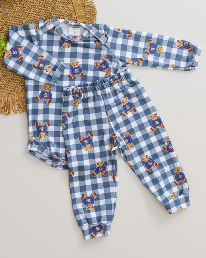 Conjunto térmico ursinho azul em destaque